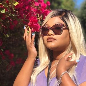 Meet your Posher, Kasandra